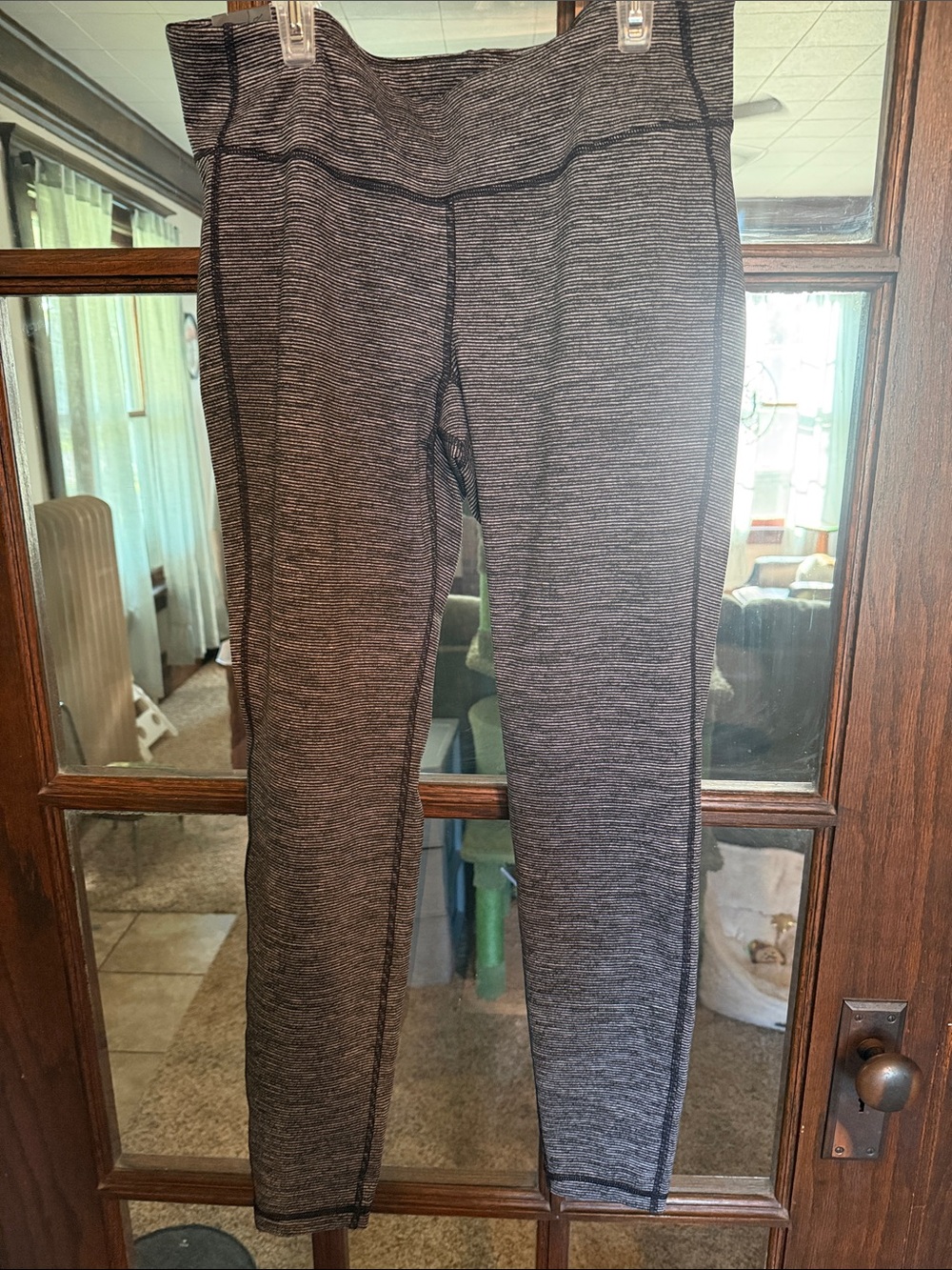 Old Navy Active Go-Warm Go-Dry Striped Leggings Black White XL Workout Yoga Fall